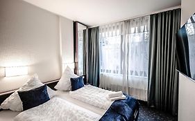 Hotel Mirage Duesseldorf-neuss  3*